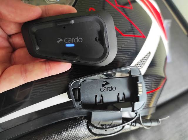 Intercomunicadores para moto: qué son, para qué sirven y cuál elegir