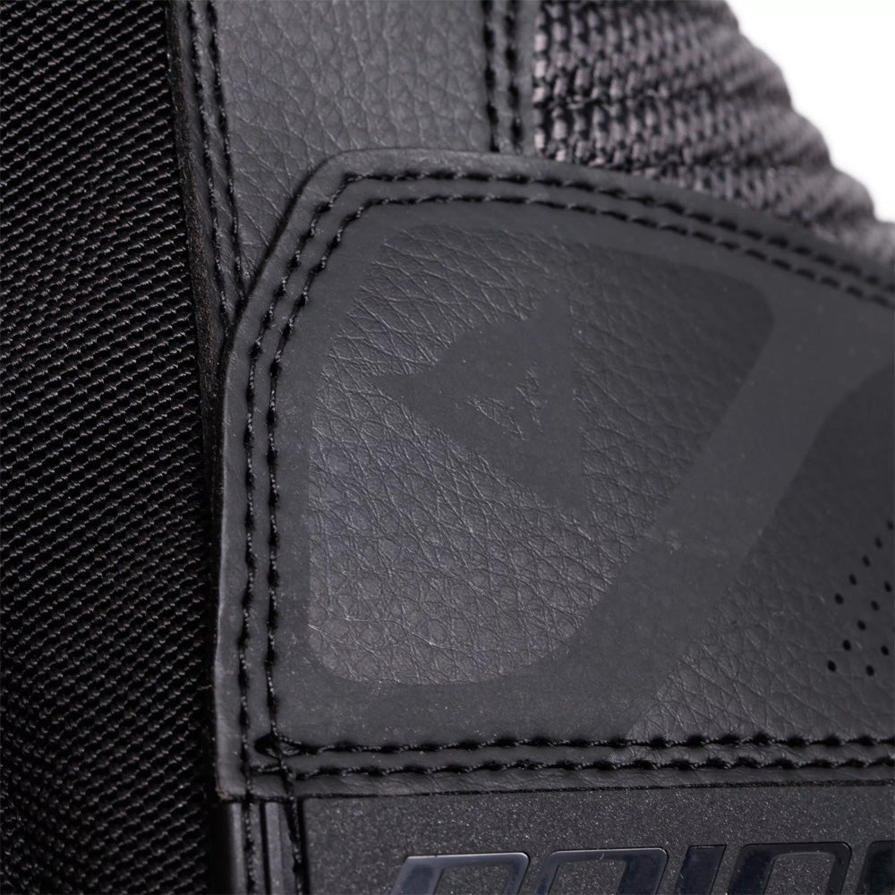 Botas DAINESE Blackwing Gore-Tex® Black