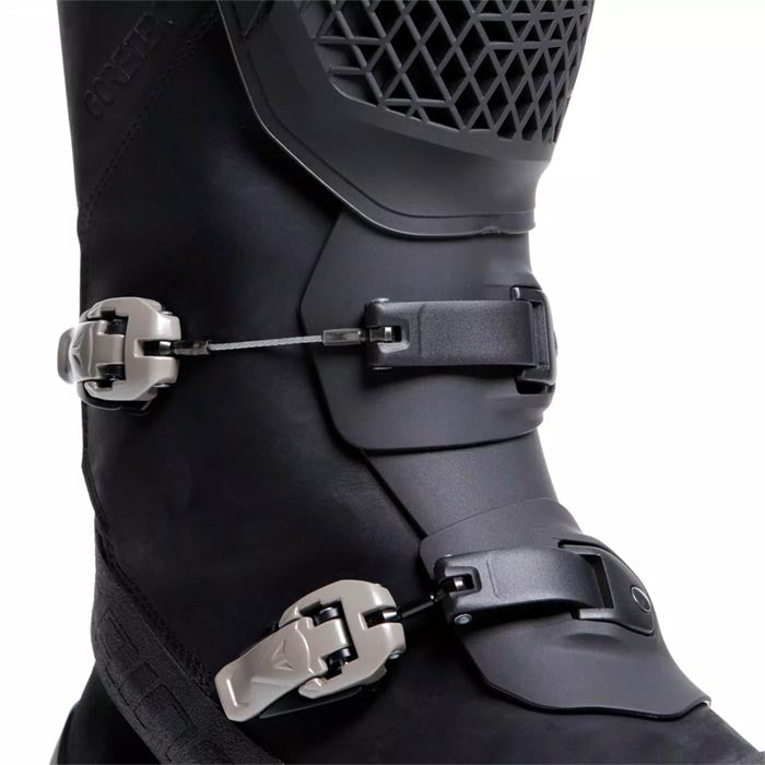 Botas DAINESE Seeker Gore-Tex Black