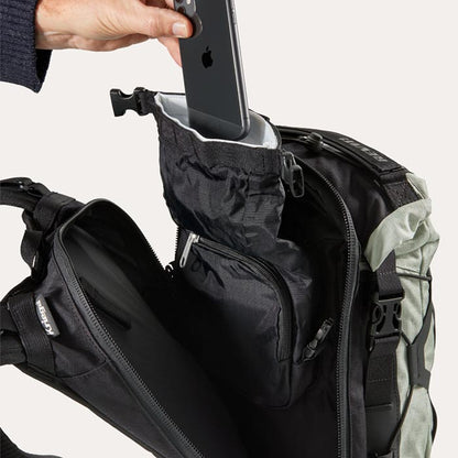 Mochila REVIT Barren 18L H2O Black