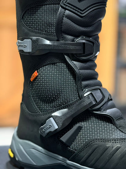 Botas Forma Adventure Air Dry black
