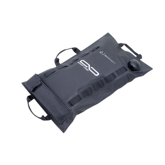BOLSO PARA COMBUSTIBLE GIANT LOOP ARMADILLO BAG 2 GALONES - NEGRO